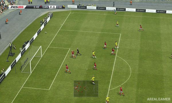 Pro Evolution Soccer (PES) 2013 Screenshot 2
