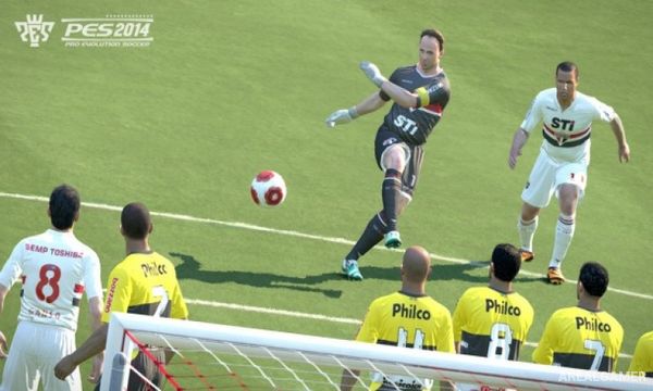 Pro Evolution Soccer (PES) 2014 Screenshot 3