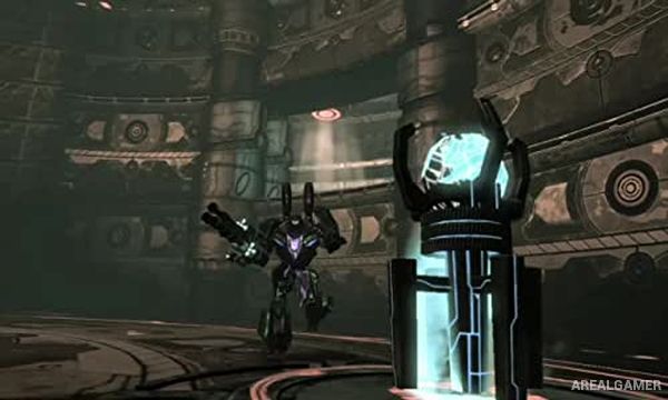 Transformers: Fall of Cybertron Screenshot 1