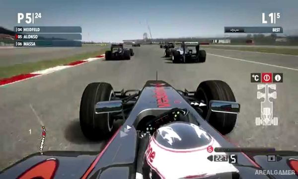 F1 (2007) Screenshot 1
