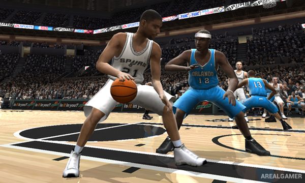 NBA Live 2005 Screenshot 2
