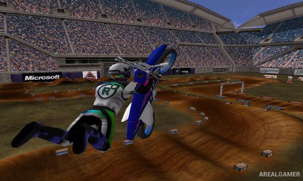 Motocross Madness 2 Screenshot 2