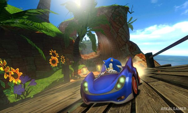 Sonic & Sega All-Stars Racing Screenshot 2
